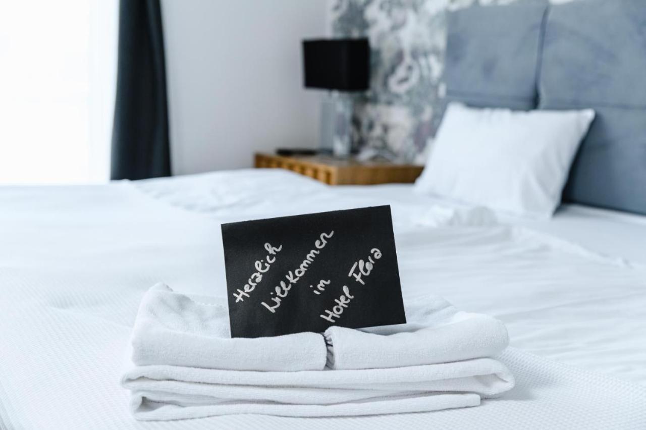 Hotel Flora Schwäbisch Gmünd Eksteriør bilde