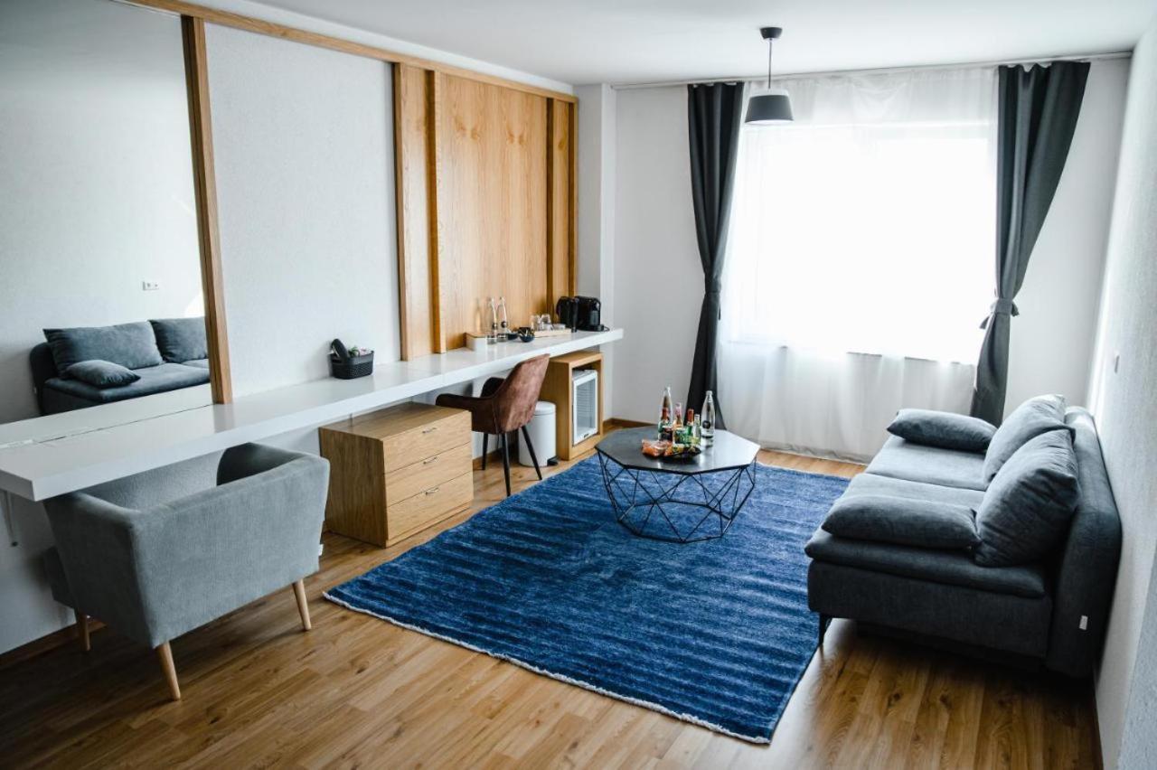 Hotel Flora Schwäbisch Gmünd Eksteriør bilde